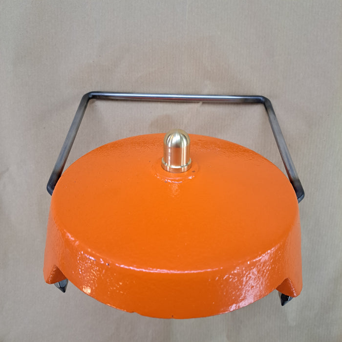 Bodenplatte GB600 - Lattenuntersatz (Frosch), 6,0 KG,mit Metall-Bügel mit Spitzen