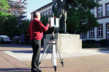 Stativ mit Kurbelkopf, geeignet für Schacht-Vermessungen