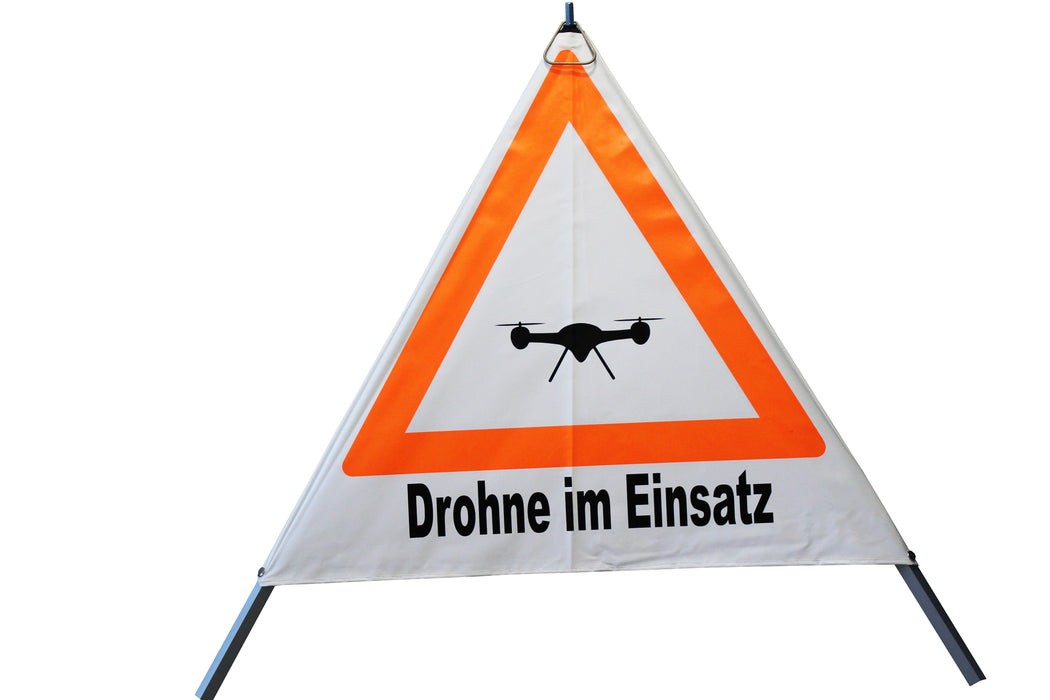 Warnpyramide / Faltsignal, Höhe 90 cm, weiß tagesleuchtend, Text "Drohne im Einsatz"