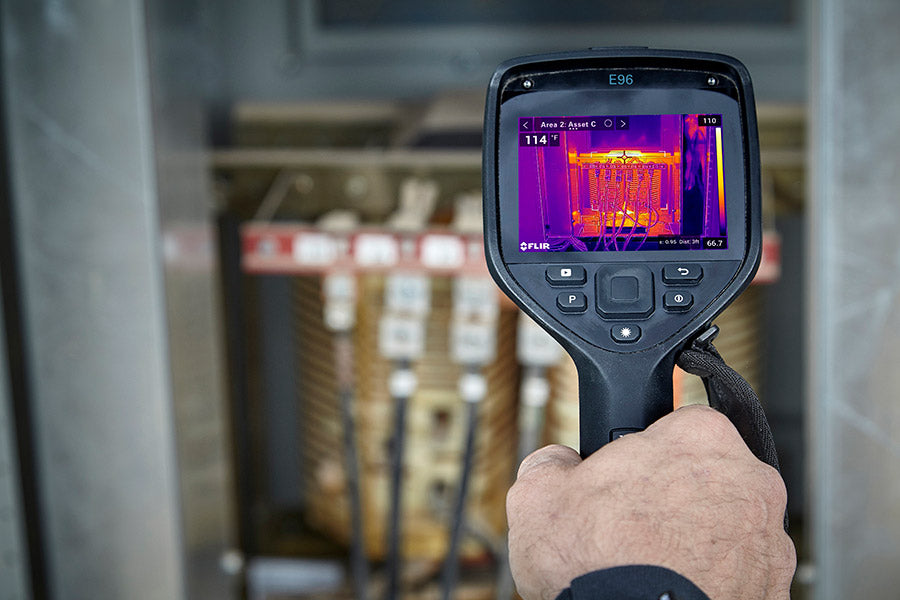 FLiR E96 - 24°