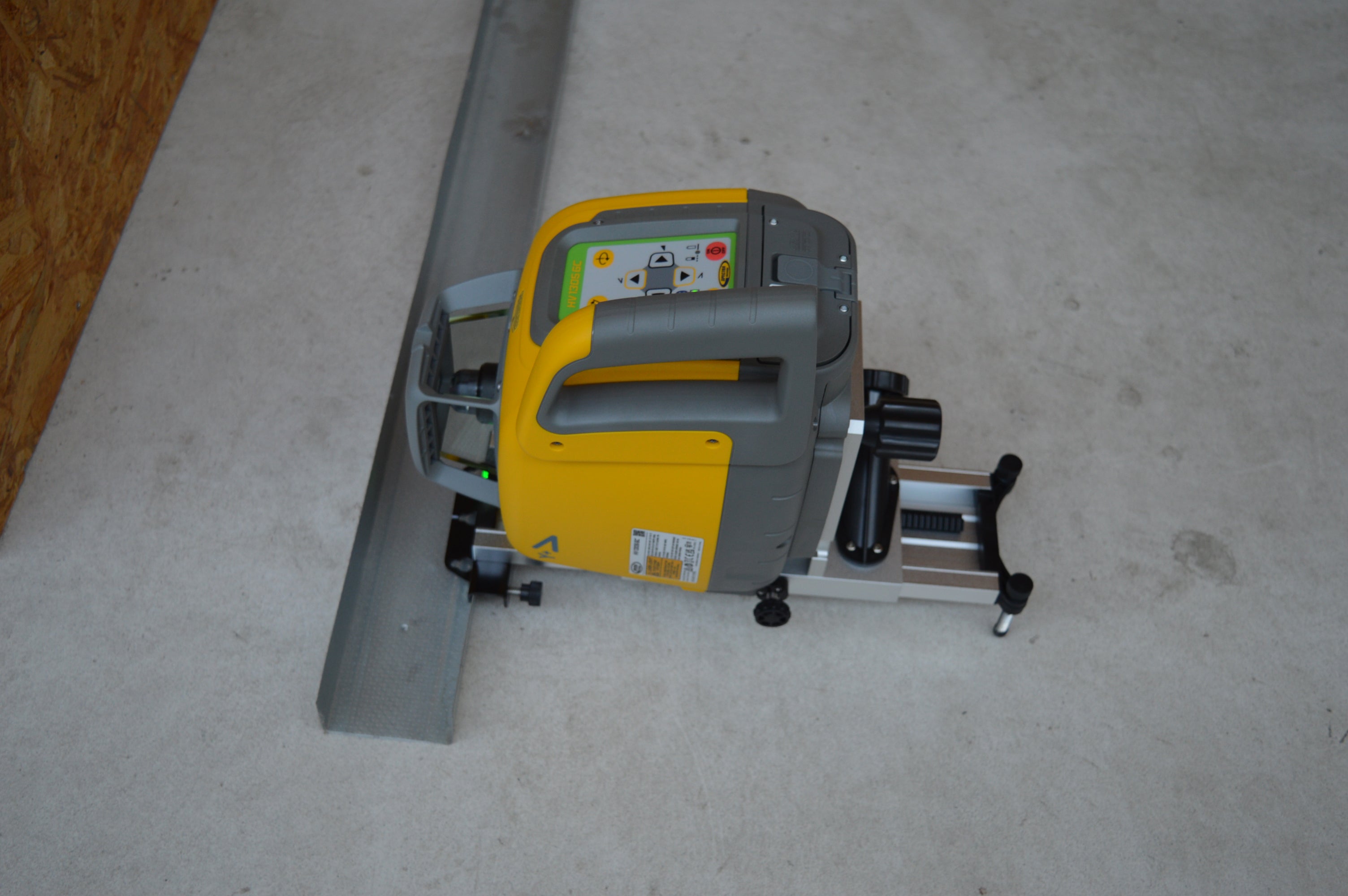 HV1305GC - Horizontal- Vertikal- Laser mit grünem Laserstrahl